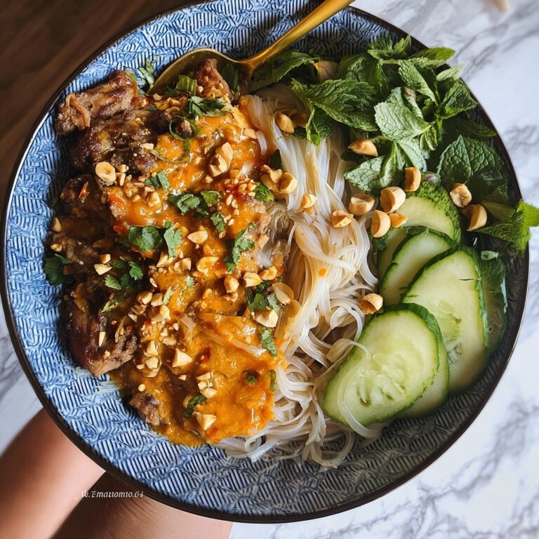 Thai Peanut Chicken Bowls Recipe