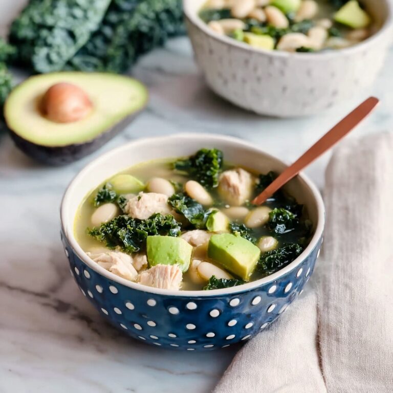 Chicken and Kale White Bean Chili Recipe